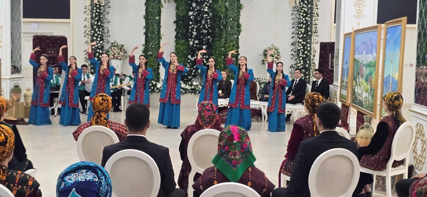 Türkmenistanyň Garaşsyzlygynyň şanly 35 ýyllygy mynasybetli dabaraly maslahat geçirildi.